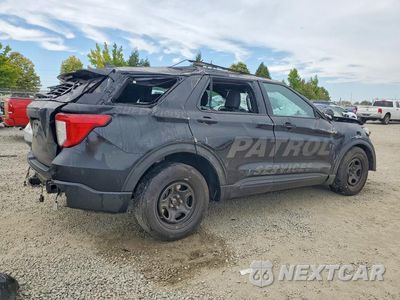 Trzecie zdjęcie samochodu z tyłu: 2024 FORD EXPLORER POLICE INTERCEPTOR VIN:1FM5K8AB4RGA57414 - miniatura