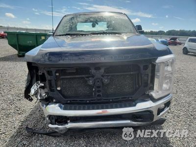 Piąte zdjęcie samochodu w środku: 2024 FORD F350 SUPER DUTY VIN:1FT8W3CT1REC10664 - miniatura