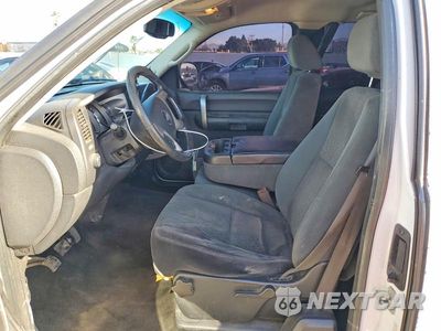 Zdjęcie 7 z 12 samochodu: 2007 CHEVROLET SILVERADO K1500 VIN:2GCEK19J271711926 - miniatura
