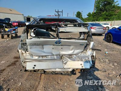 Zdjęcie 6 z 12 samochodu: 2010 TOYOTA PRIUS II VIN:JTDKN3DU0A0175651 - miniatura