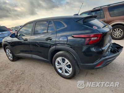 Drugie zdjęcie samochodu z przodu: 2025 CHEVROLET TRAX LS VIN:KL77LFEPXSC332427 - miniatura