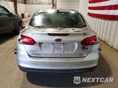 Zdjęcie 6 z 12 samochodu: 2018 FORD FOCUS SE VIN:1FADP3F2XJL329107 - miniatura