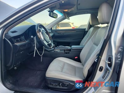 Zdjęcie 7 z 12 samochodu: 2014 LEXUS ES 350 VIN:JTHBK1GG9E2120336 - miniatura