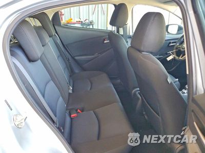 Zdjęcie 10 z 12 samochodu: 2020 TOYOTA YARIS LE VIN:3MYDLBYV5LY701973 - miniatura