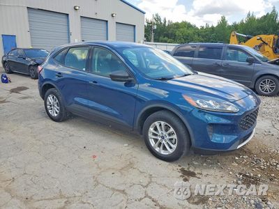Czwarte zdjęcie samochodu z boku: 2020 FORD ESCAPE S VIN:1FMCU9F63LUA51681 - miniatura