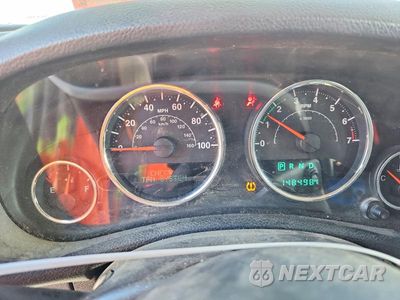 Zdjęcie 9 z 12 samochodu: 2016 JEEP WRANGLER UNLIMITED SPORT VIN:1C4BJWDG6GL110219 - miniatura
