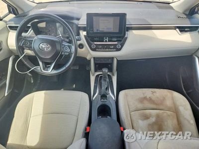 Zdjęcie 8 z 14 samochodu: 2025 TOYOTA COROLLA CROSS LE VIN:7MUBAAAG1SV130513 - miniatura