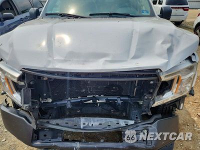 Zdjęcie 11 z 12 samochodu: 2019 FORD F150 VIN:1FTMF1E57KKE68003 - miniatura