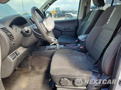 Zdjęcie 7 z 12 samochodu: 2015 NISSAN XTERRA PRO-4X VIN:5N1AN0NW2FN658817 - miniatura