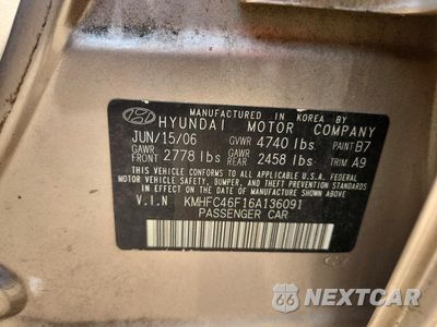 Zdjęcie 12 z 12 samochodu: 2006 HYUNDAI AZERA SE VIN:KMHFC46F16A136091 - miniatura