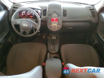 Zdjęcie 8 z 12 samochodu: 2010 KIA SOUL + VIN:KNDJT2A23A7059589 - miniatura