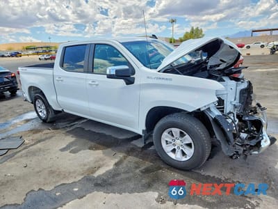 Czwarte zdjęcie samochodu z boku: 2026 CHEVROLET SILVERADO K1500 LT VIN:2GCUKDED5T1157756 - miniatura