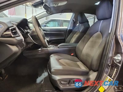 Zdjęcie 7 z 13 samochodu: 2022 TOYOTA CAMRY LE VIN:4T1C11AK9NU692089 - miniatura