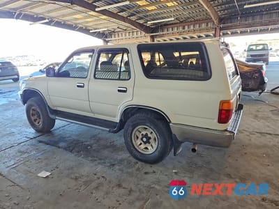 Drugie zdjęcie samochodu z przodu: 1995 TOYOTA 4RUNNER SR5 V6 VIN:JT3VN39W8S0172378 - miniatura