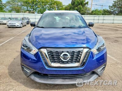 Piąte zdjęcie samochodu w środku: 2020 NISSAN KICKS SR VIN:3N1CP5DV2LL530380 - miniatura