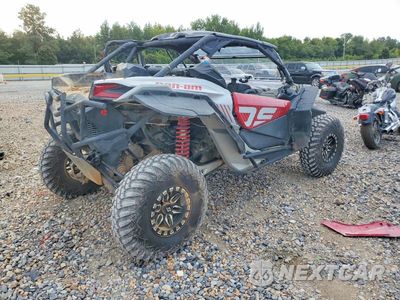 Czwarte zdjęcie samochodu z boku: 2024 CAN-AM MAVERICK X3 UTILITY VEHICLE VIN:3JBVGAY25RE000273 - miniatura