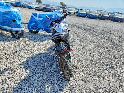 Czwarte zdjęcie samochodu z boku: 2026 YAMAHA MT09 SP VIN:JYARN95EXTA003662 - miniatura