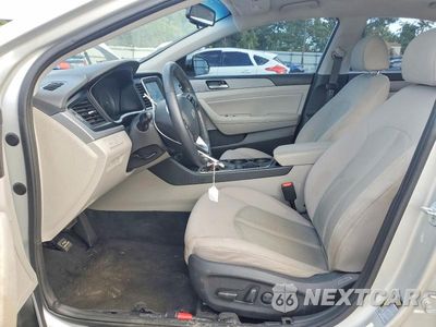Zdjęcie 7 z 13 samochodu: 2019 HYUNDAI SONATA SEL VIN:5NPE34AF6KH734462 - miniatura