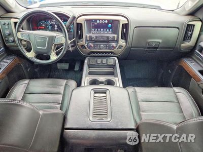 Zdjęcie 8 z 12 samochodu: 2019 GMC SIERRA K2500 DENALI VIN:1GT12SEYXKF223011 - miniatura