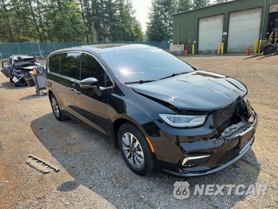 Czwarte zdjęcie samochodu z boku: 2024 CHRYSLER PACIFICA HYBRID SELECT VIN:2C4RC1S72RR169499 - miniatura