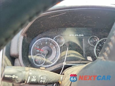 Zdjęcie 9 z 12 samochodu: 2021 RAM 1500 BIG HORN/LONE STAR VIN:1C6SRFBTXMN725808 - miniatura