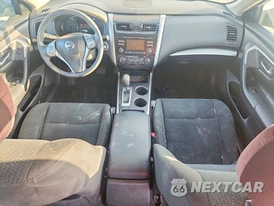 Zdjęcie 8 z 13 samochodu: 2015 NISSAN ALTIMA 2.5 S VIN:1N4AL3AP8FC457306 - miniatura