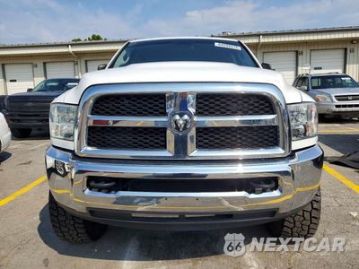 Piąte zdjęcie samochodu w środku: 2014 RAM 2500 SLT VIN:3C6UR5DLXEG177769 - miniatura