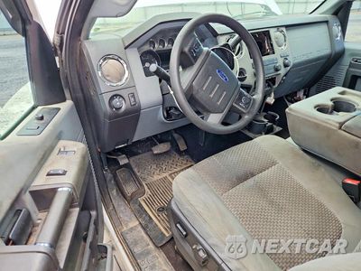 Zdjęcie 8 z 12 samochodu: 2016 FORD F350 SUPER DUTY VIN:1FT8X3CT2GEA87208 - miniatura