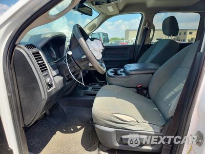 Zdjęcie 7 z 12 samochodu: 2013 RAM 2500 ST VIN:3C6TR5HT1DG529805 - miniatura