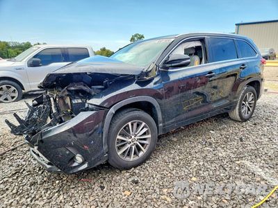 2018 TOYOTA HIGHLANDER XLE 5TDKZRFH2JS545177 - główne zdjęcie licytacji z USA - miniatura