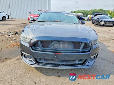 Piąte zdjęcie samochodu w środku: 2016 FORD MUSTANG GT VIN:1FA6P8CF7G5201594 - miniatura