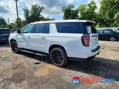 Drugie zdjęcie samochodu z przodu: 2023 CHEVROLET SUBURBAN K1500 LT VIN:1GNSKCKD9PR303330 - miniatura