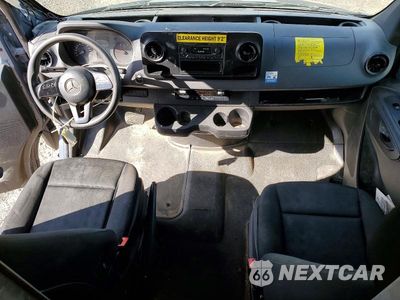 Zdjęcie 8 z 14 samochodu: 2019 MERCEDES-BENZ SPRINTER 2500/3500 DELIVERY VAN VIN:WD4PF0CD8KP064685 - miniatura