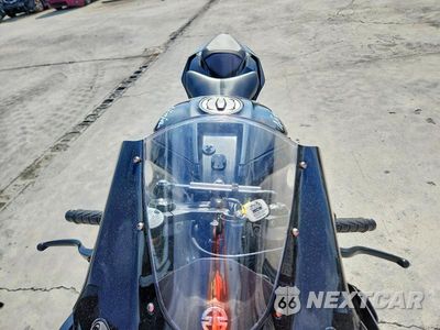 Piąte zdjęcie samochodu w środku: 2021 KAWASAKI ZX1002 M VIN:JKBZXVM17MA000084 - miniatura