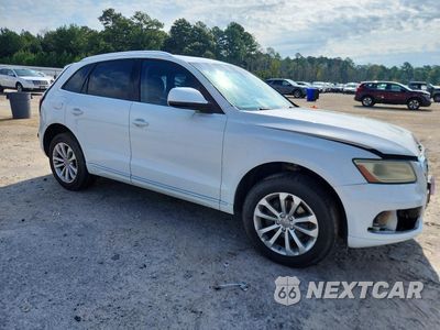 Czwarte zdjęcie samochodu z boku: 2014 AUDI Q5 PREMIUM PLUS VIN:WA1LFAFPXEA016045 - miniatura