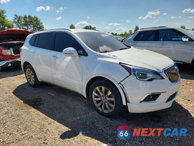 Czwarte zdjęcie samochodu z boku: 2017 BUICK ENVISION ESSENCE VIN:LRBFXBSA1HD101722 - miniatura