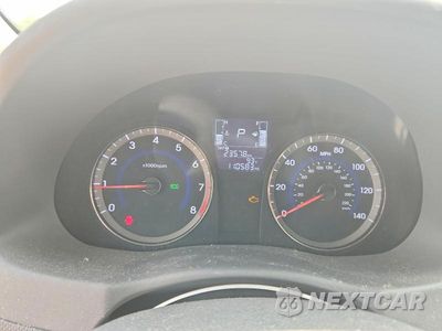 Zdjęcie 9 z 13 samochodu: 2017 HYUNDAI ACCENT SE VIN:KMHCT4AE2HU329983 - miniatura