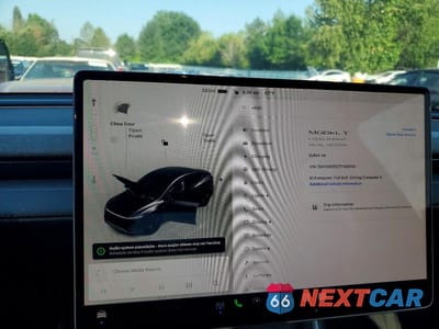 Zdjęcie 9 z 12 samochodu: 2026 TESLA MODEL Y VIN:7SAYGDEE2TF408163 - miniatura