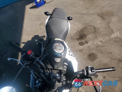 Piąte zdjęcie samochodu w środku: 2018 HONDA GROM VIN:MLHJC7517J5003386 - miniatura