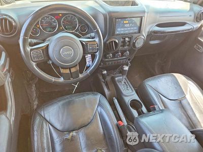 Zdjęcie 8 z 12 samochodu: 2014 JEEP WRANGLER UNLIMITED SAHARA VIN:1C4BJWEG6EL293018 - miniatura
