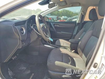 Zdjęcie 7 z 13 samochodu: 2019 TOYOTA COROLLA LE VIN:5YFBURHE1KP860242 - miniatura
