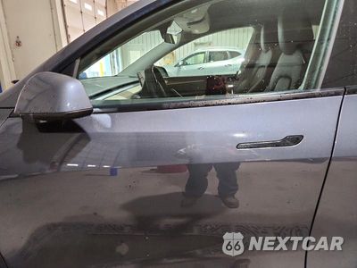 Zdjęcie 7 z 12 samochodu: 2023 TESLA MODEL Y VIN:7SAYGDEE1PF609607 - miniatura