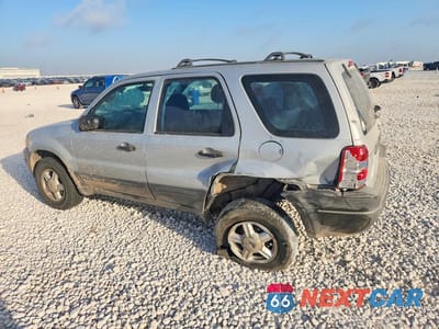 Drugie zdjęcie samochodu z przodu: 2004 FORD ESCAPE XLS VIN:1FMYU02174KA16022 - miniatura