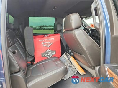 Zdjęcie 10 z 13 samochodu: 2019 CHEVROLET SILVERADO K1500 HIGH COUNTRY VIN:1GCUYHEL1KZ181099 - miniatura