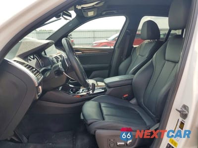 Zdjęcie 7 z 12 samochodu: 2018 BMW X3 XDRIVE30I VIN:5UXTR9C54JLC72650 - miniatura