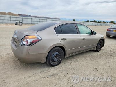 Trzecie zdjęcie samochodu z tyłu: 2011 NISSAN ALTIMA 2.5 VIN:1N4AL2AP6BN429609 - miniatura