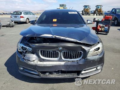 Piąte zdjęcie samochodu w środku: 2016 BMW 528 I VIN:WBA5A5C55GD527670 - miniatura