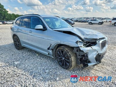 Czwarte zdjęcie samochodu z boku: 2022 BMW X3 XDRIVE30I VIN:5UX53DP07N9J77916 - miniatura