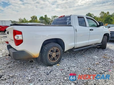 Trzecie zdjęcie samochodu z tyłu: 2017 TOYOTA TUNDRA SR VIN:5TFRM5F17HX113715 - miniatura