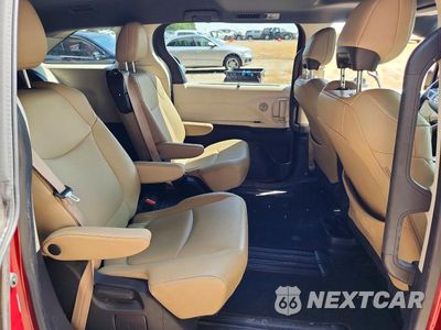 Zdjęcie 10 z 12 samochodu: 2021 TOYOTA SIENNA XLE VIN:5TDYRKEC5MS005205 - miniatura